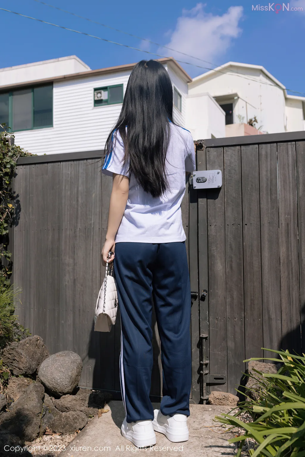 XIUREN No.7876 – 7885 (764 photos)