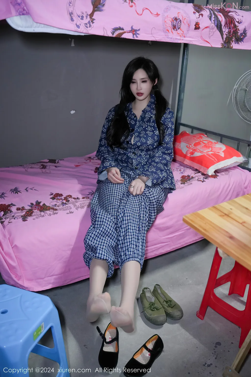 XIUREN No.7906 – 7915 (789 photos)