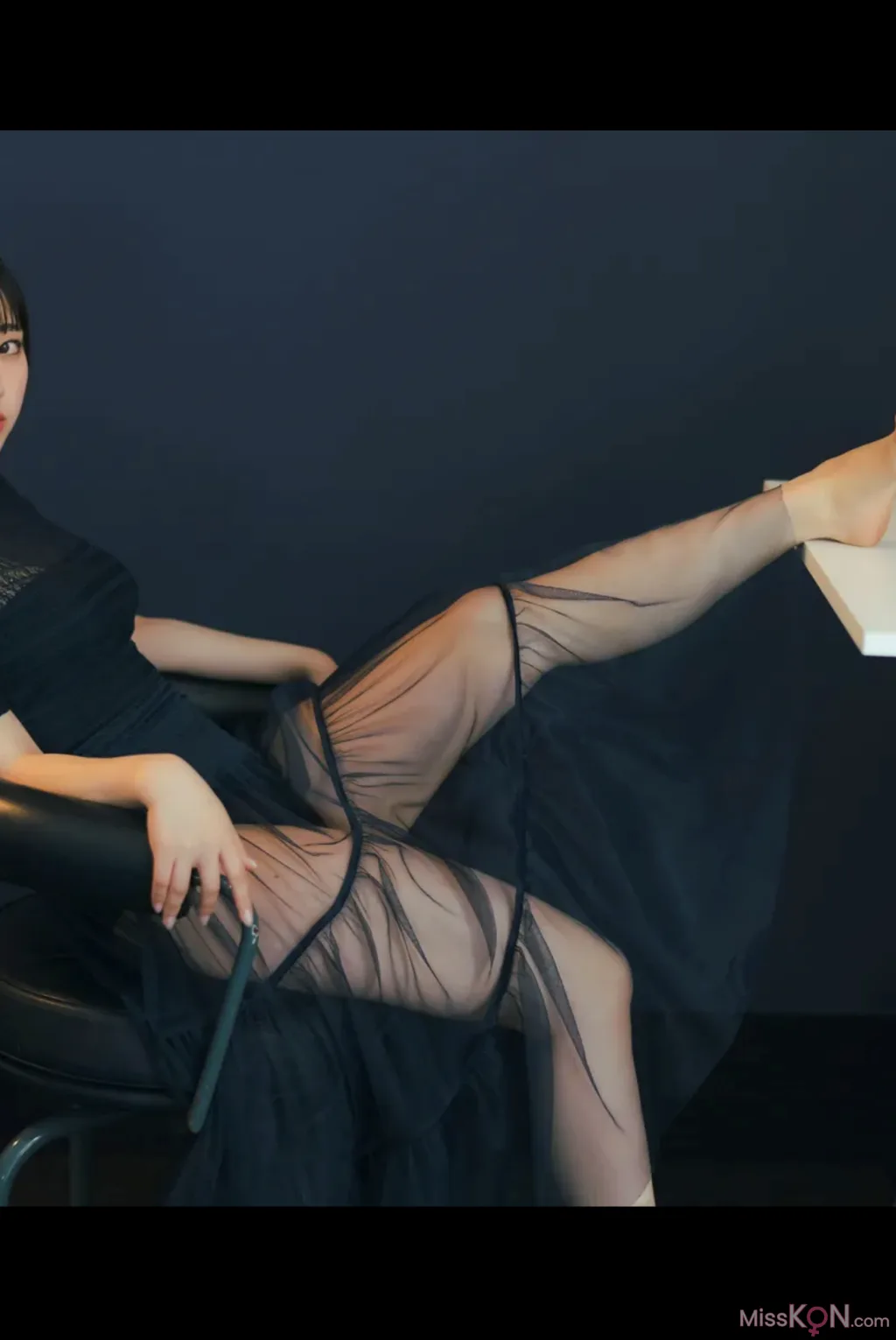 [JP] Momoko Ōshiro (大白桃子): 桃白 Vol.1 (54 photos)