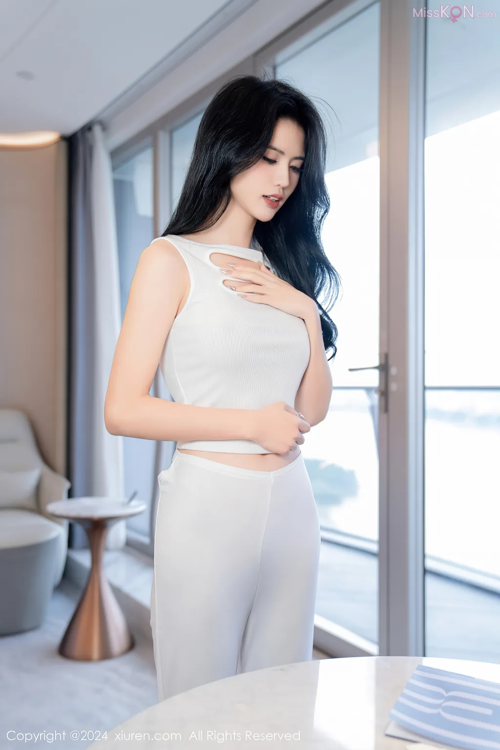 XIUREN No.7936 – 7945 (798 photos)