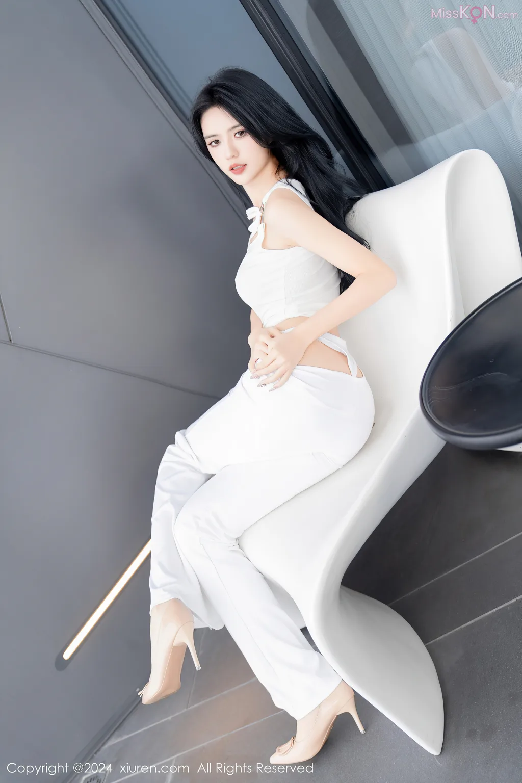 XIUREN No.7936 – 7945 (798 photos)