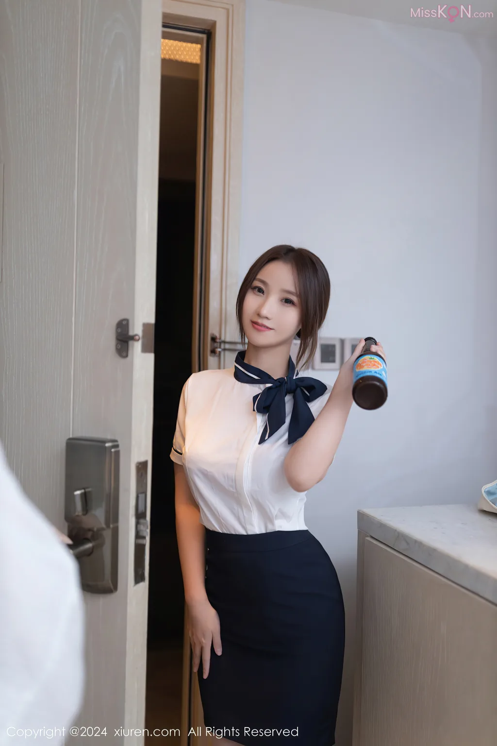 XIUREN No.7936 – 7945 (798 photos)