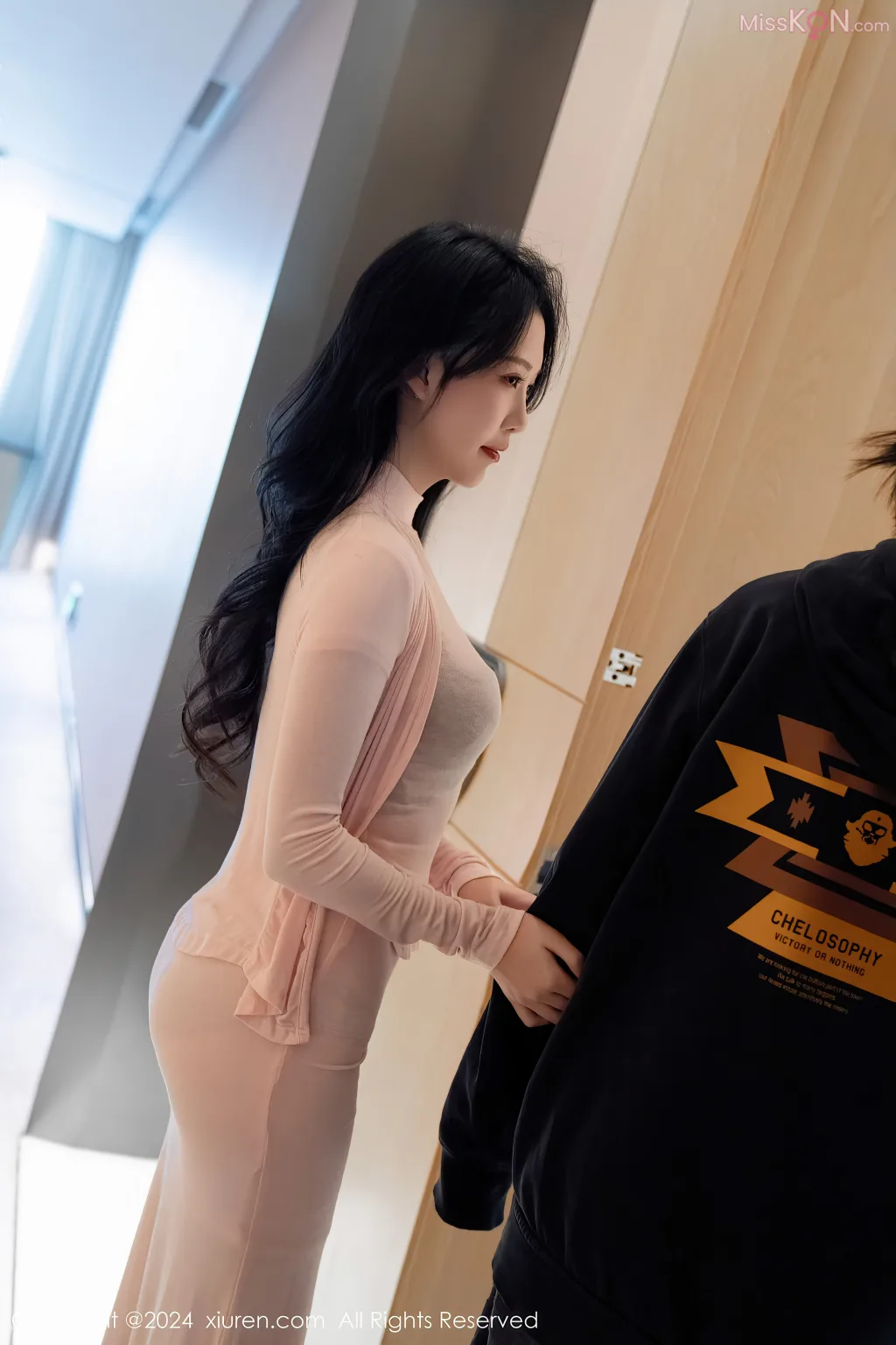 XIUREN No.7936 – 7945 (798 photos)