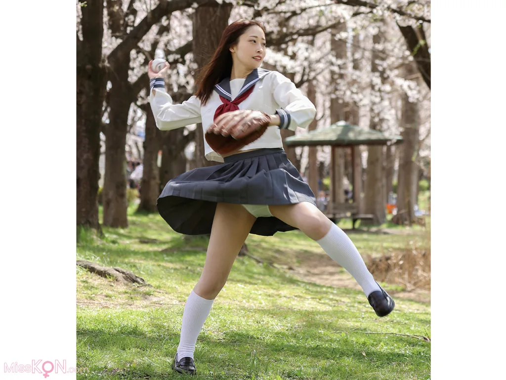 [JP] PANCHIRA: 全編制服パンチラ写真集 01 (61 photos) – Page 3
