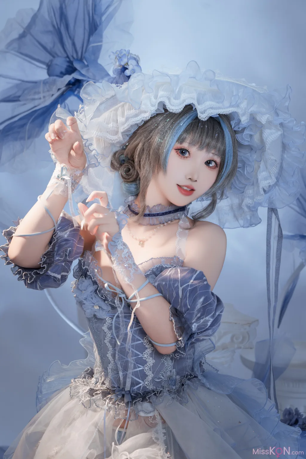 Coser@面饼仙儿: 碧蓝航线 柴郡礼服废稿 (21 photos)