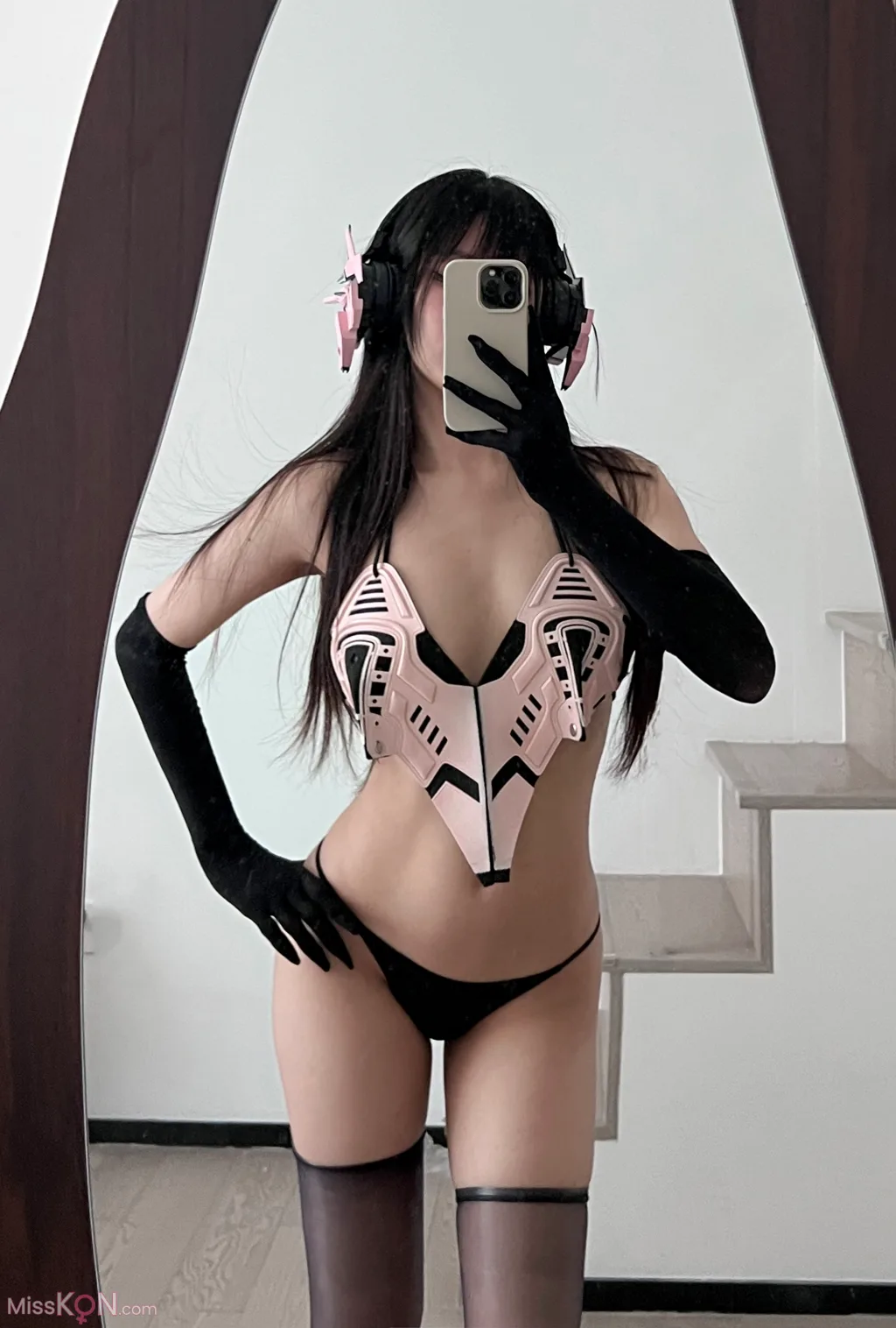 Coser@果咩酱w: 粉色机甲 (32 photos + 2 videos) – Page 3