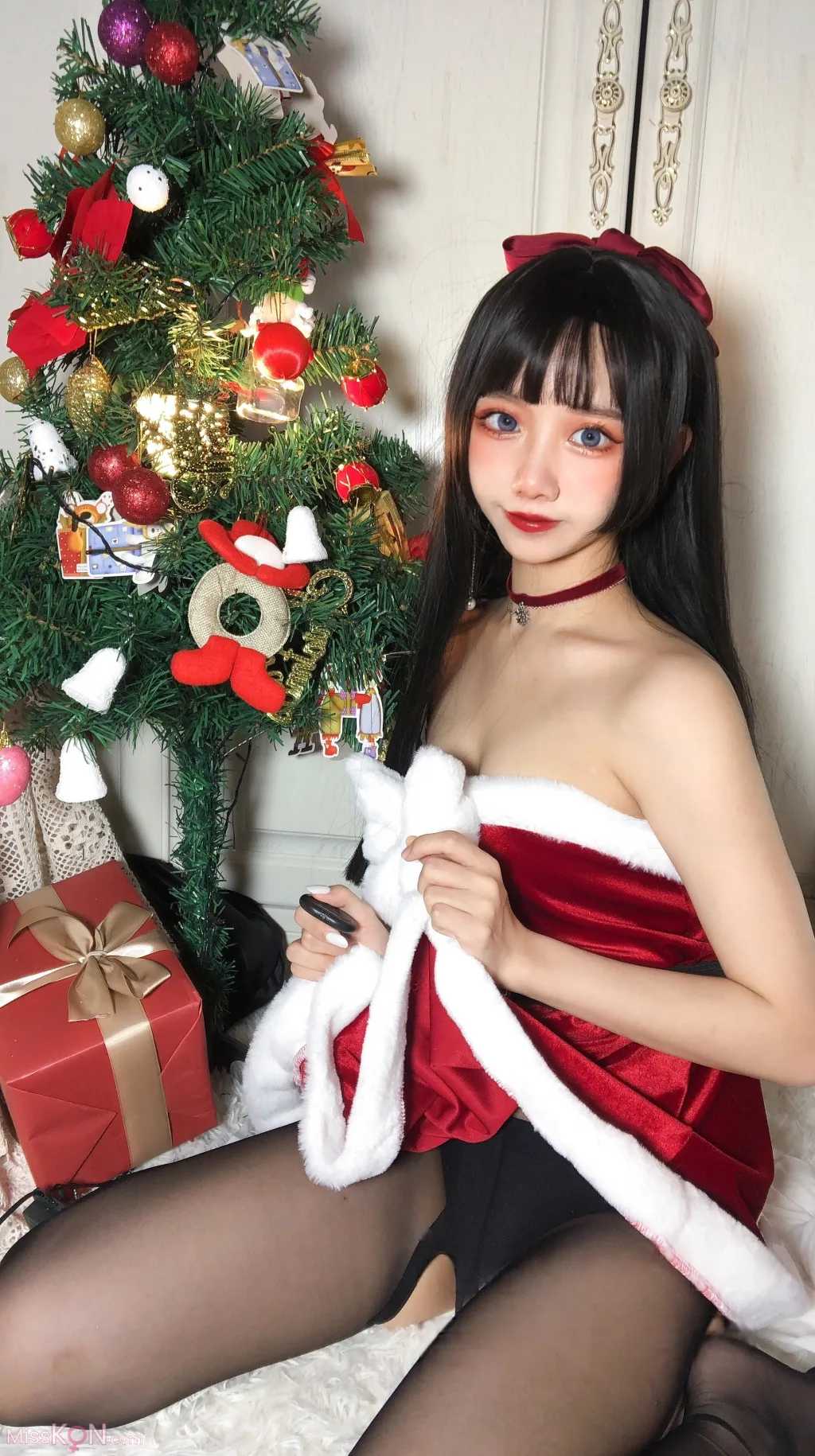 Coser@果咩酱w: 圣诞 黑丝 (28 photos + 3 videos) – Page 2