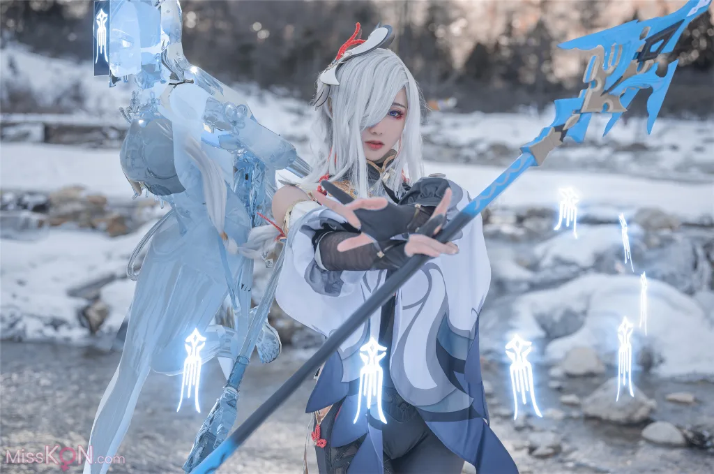 Coser@如月灰: 申鹤 原神 (15 photos)