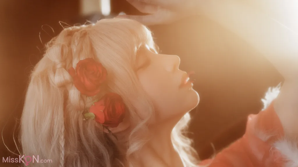 Coser@蠢沫沫 (chunmomo): 黑红纱裙 (39 photos)