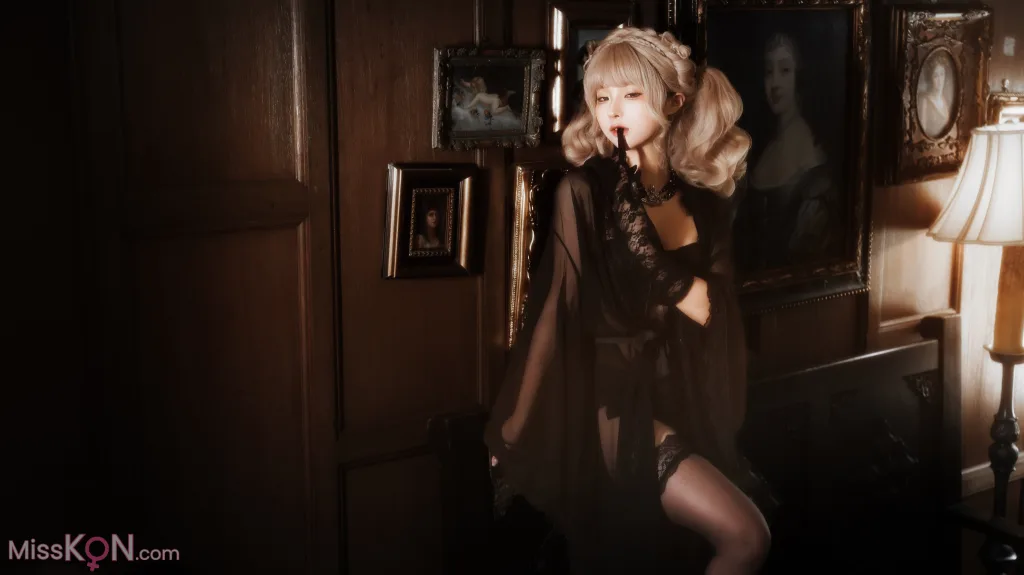 Coser@蠢沫沫 (chunmomo): 黑红纱裙 (39 photos)