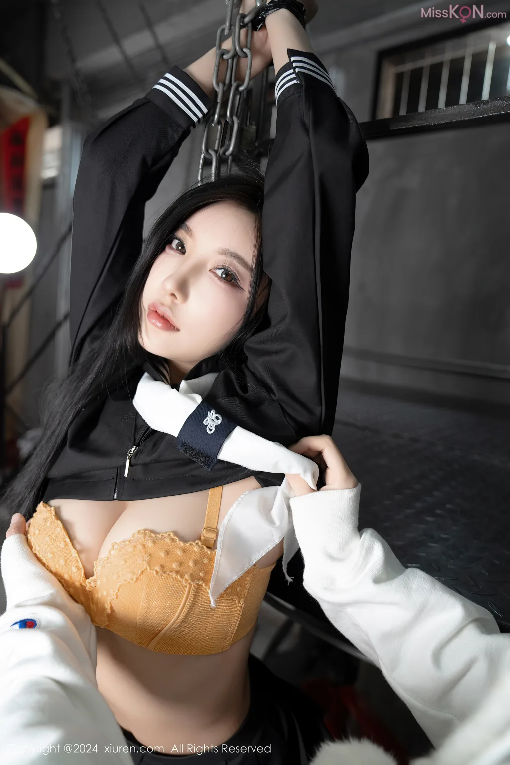XIUREN No.8076 – 8085 (789 photos)