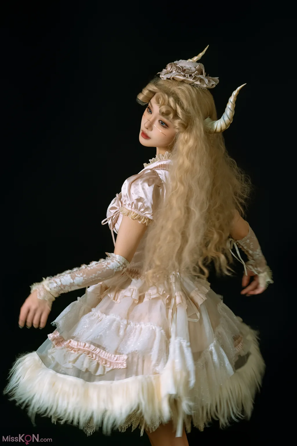 Coser@云溪溪 (Yunx1x1): 楚妖 茴香 (9 photos)