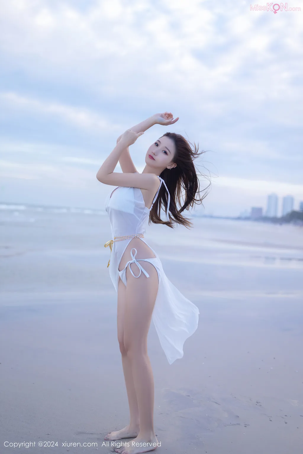 XIUREN No.8116 – 8125 (782 photos)