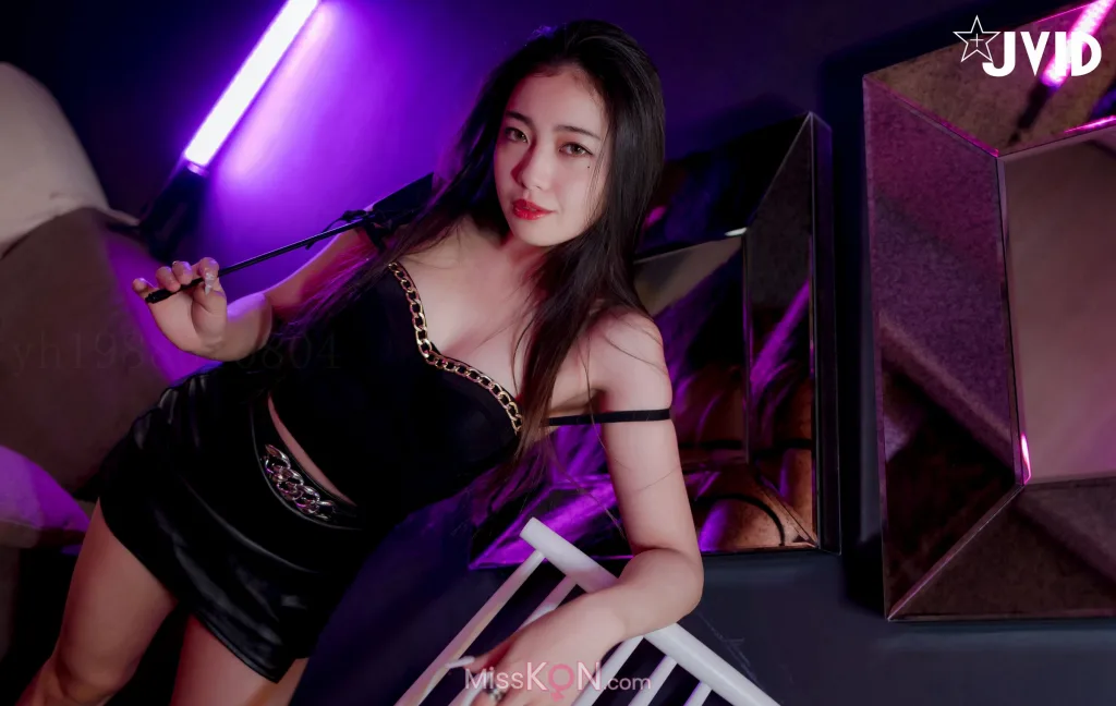 [JVID] 夏暮光: 極度誘惑女特工夏暮光性感尤物 (205 photos )