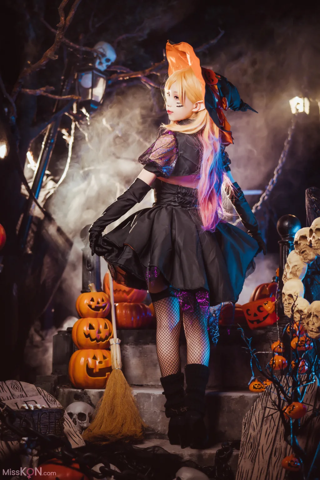 Coser@狐玖玖: 喜多川万圣节 (14 photos) – Page 2