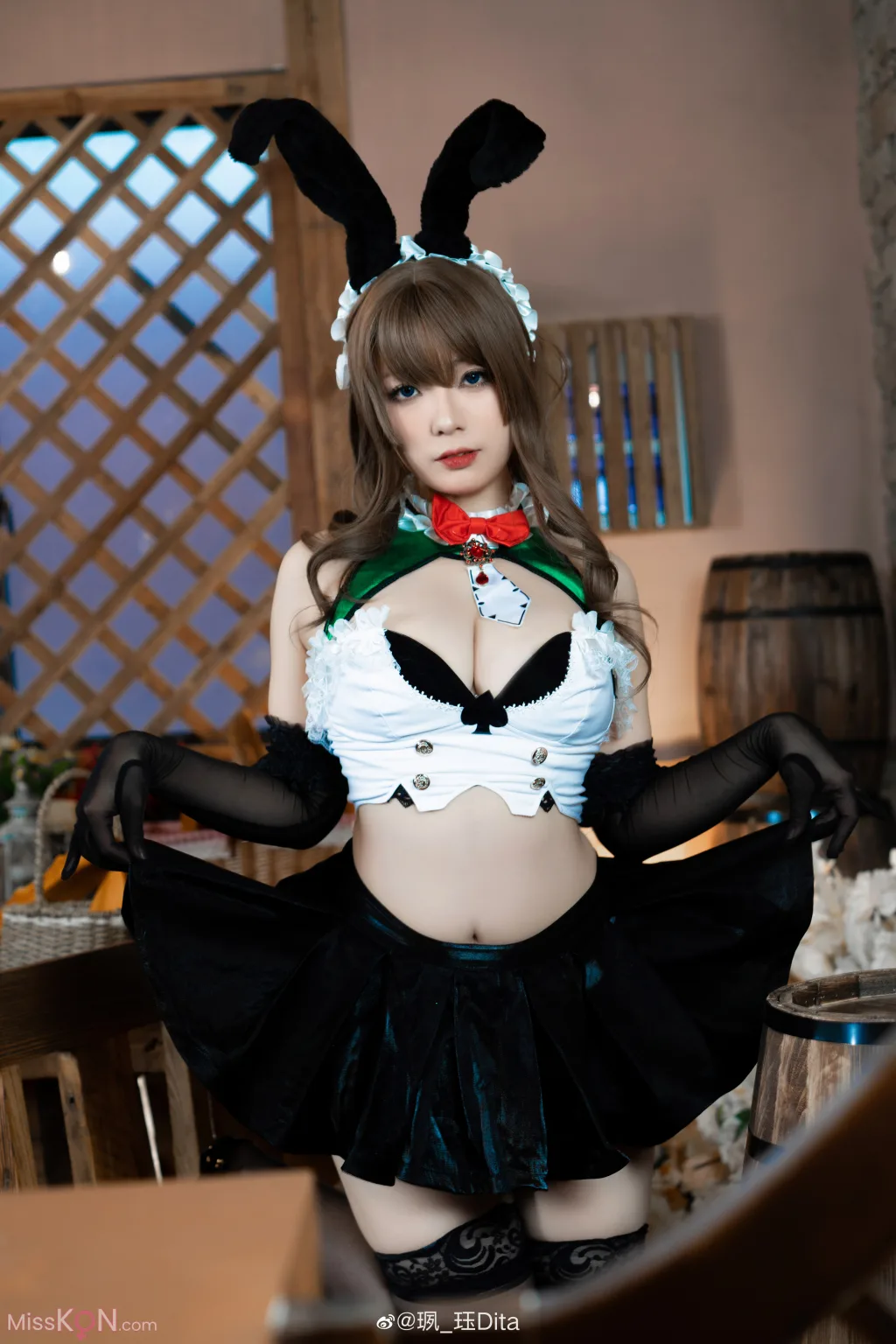 Coser@珟_珏Dita: 莫妮卡 (7 photos)