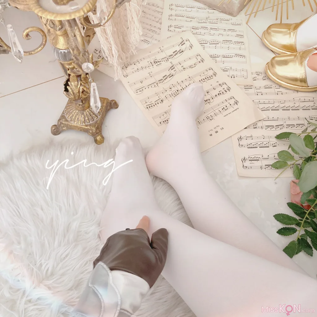Coser@Seele麦麦: 荧の纯白物语 (145 photos)