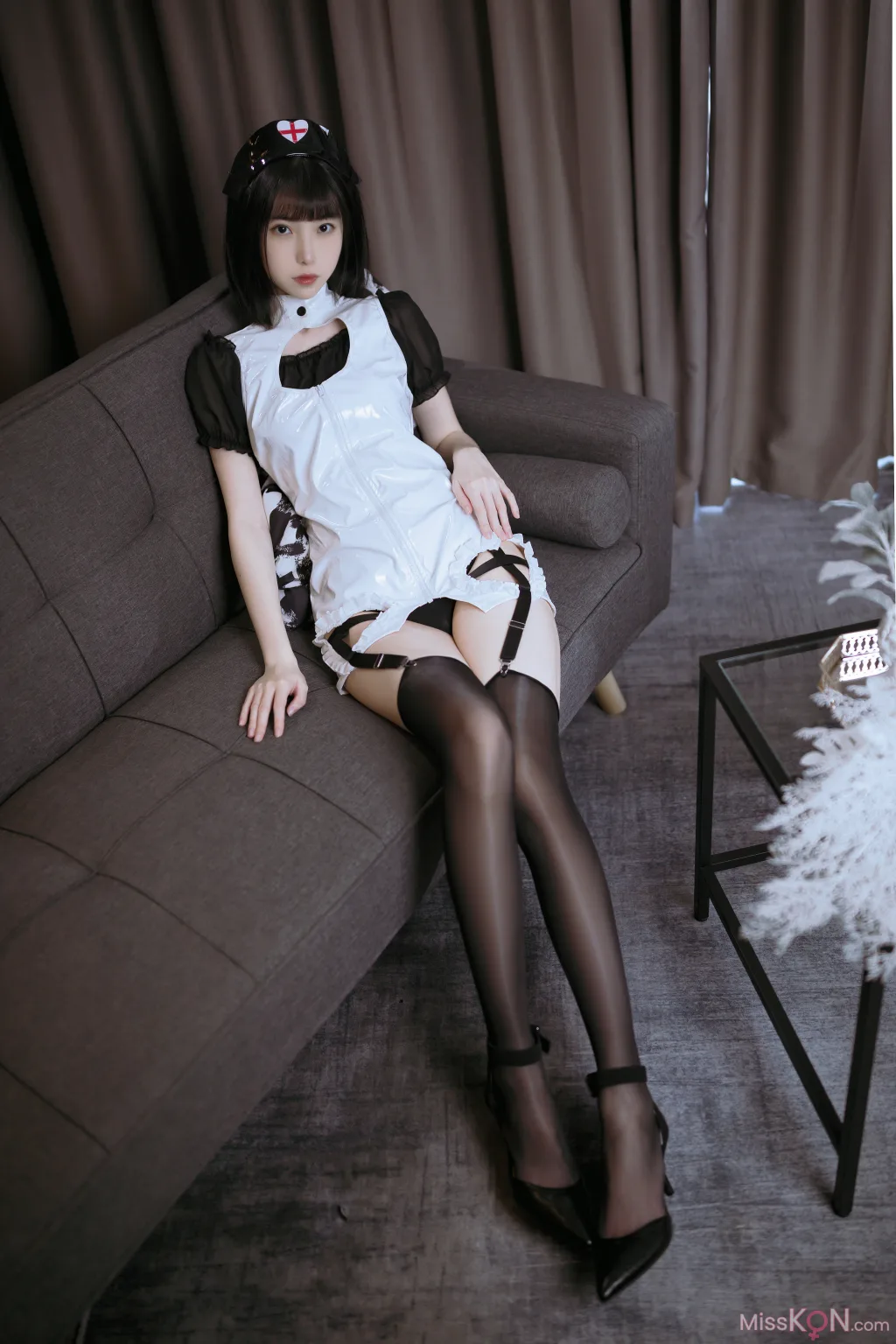 Coser@许岚LAN: 黑丝护士 (40 photos) – Page 2