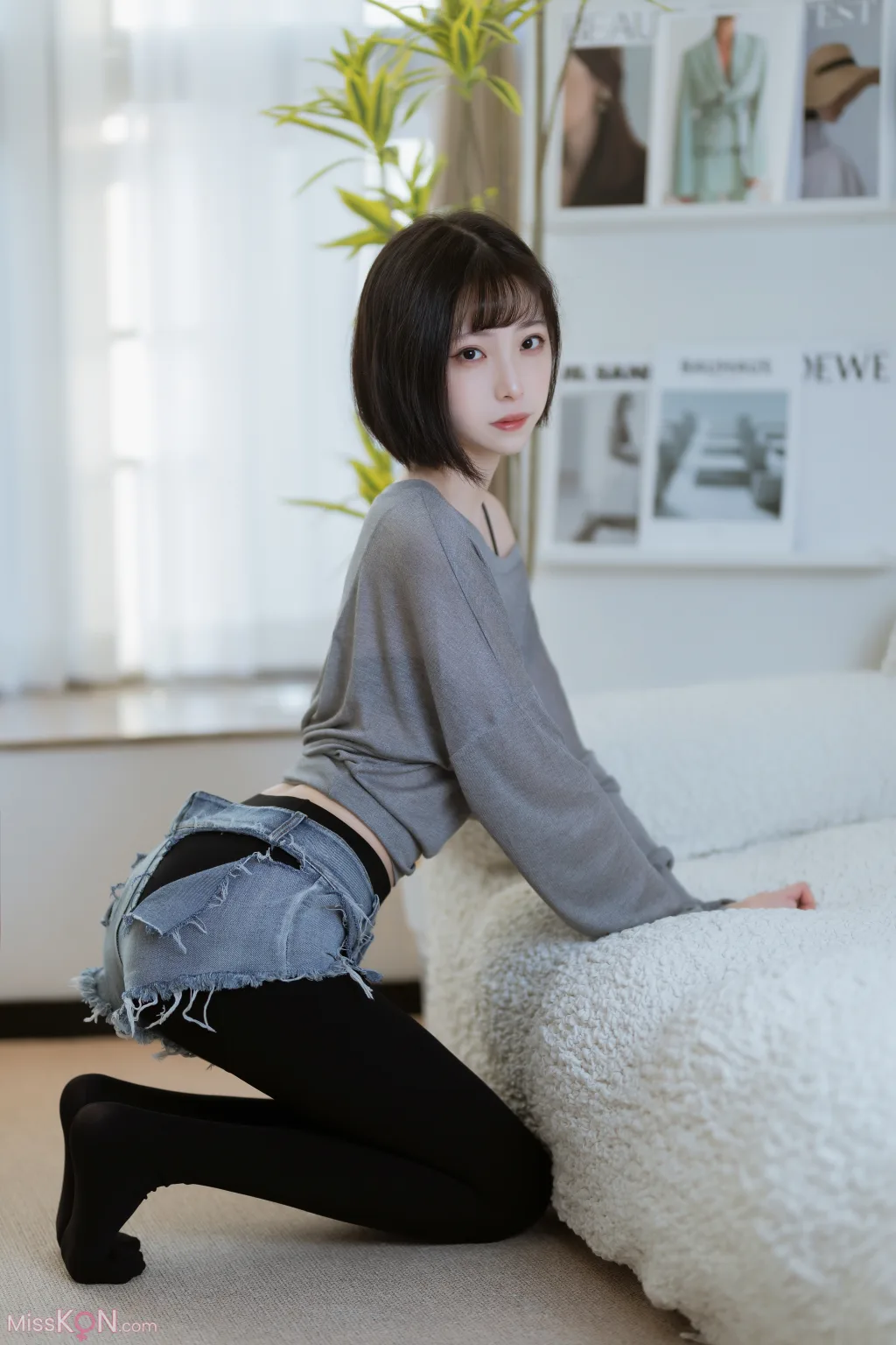 Coser@许岚LAN: 半透毛衣 (40 photos) – Page 2