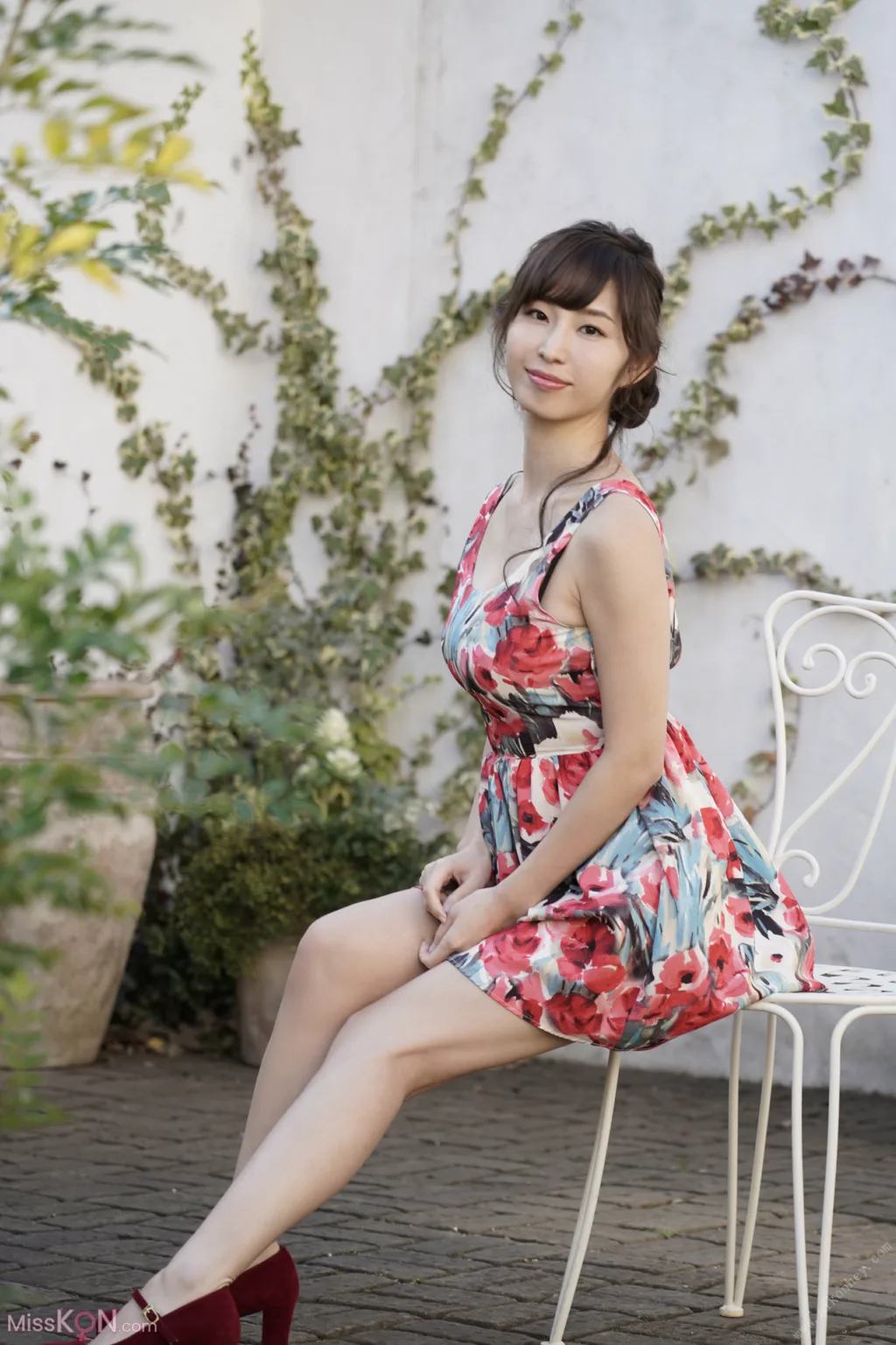 [JP] Misumi Shiochi (塩地美澄): 美女アナの昼下がり (68 photos)