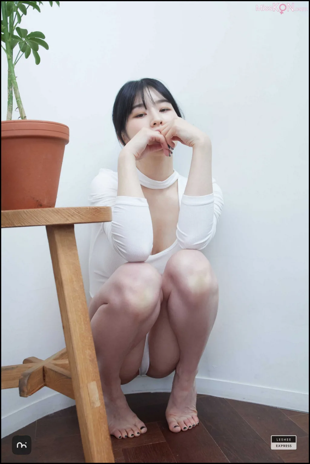 [LE] LEBE-237: Woo (43 photos)