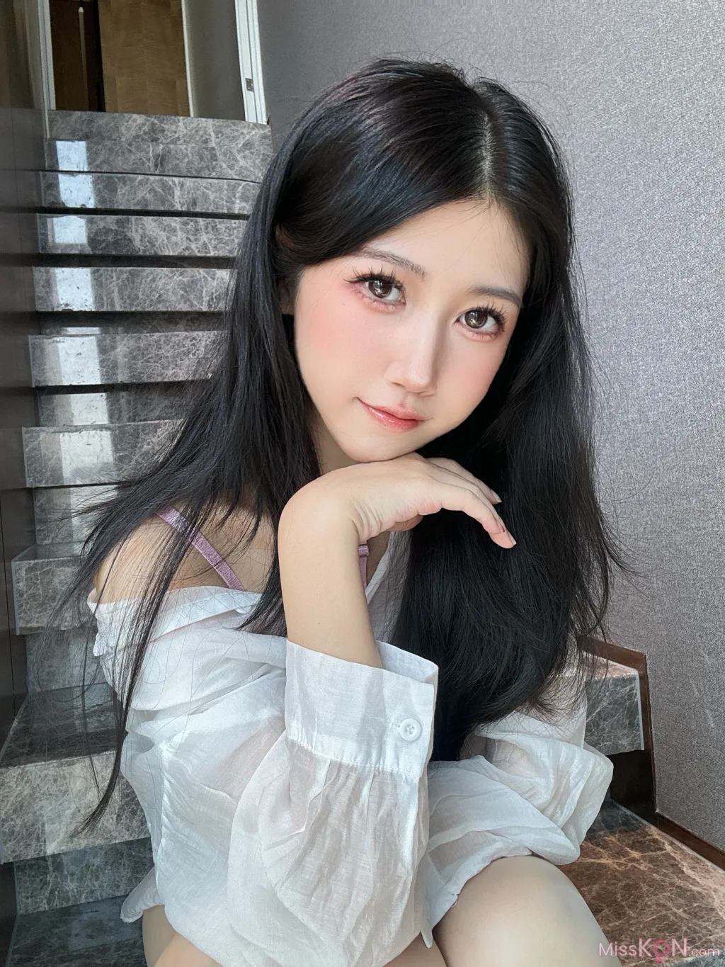 Coser@不呆猫: 粉色衬衣女友 (66 photos )