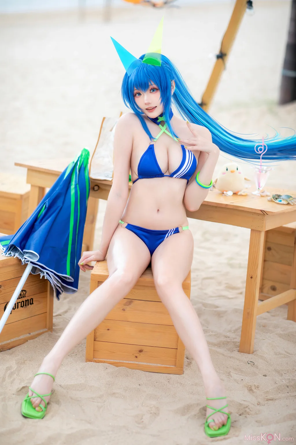 Coser@瓜希酱: 虹色 电子档 (100 photos)