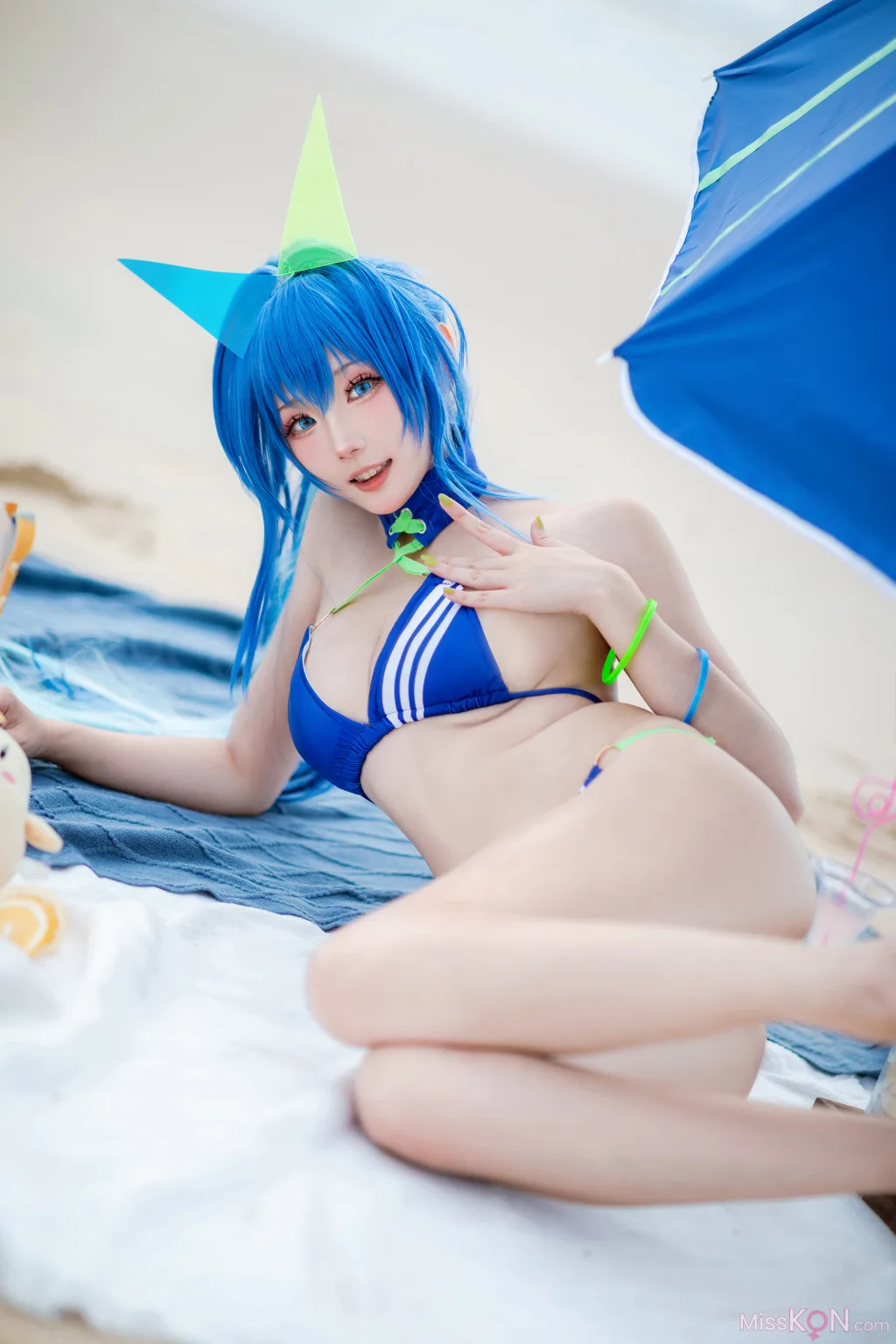 Coser@瓜希酱: 虹色 电子档 (100 photos)