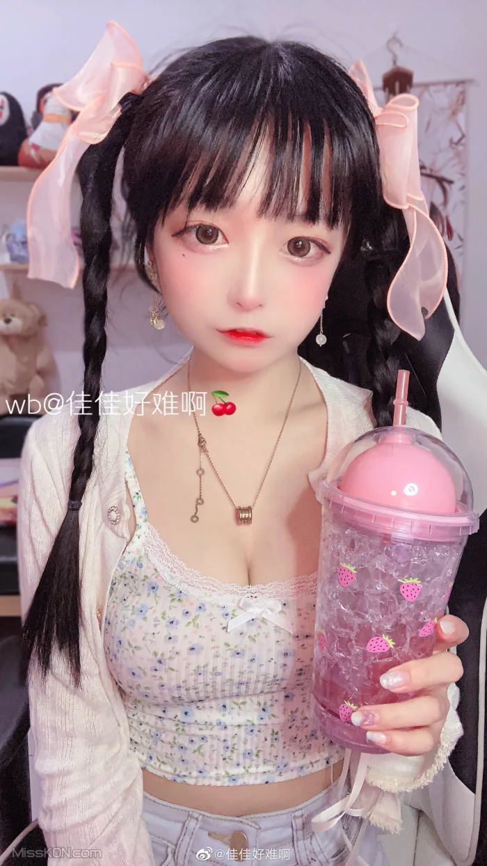 Coser@佳佳好难啊: 微博36部合集 (614 photos)