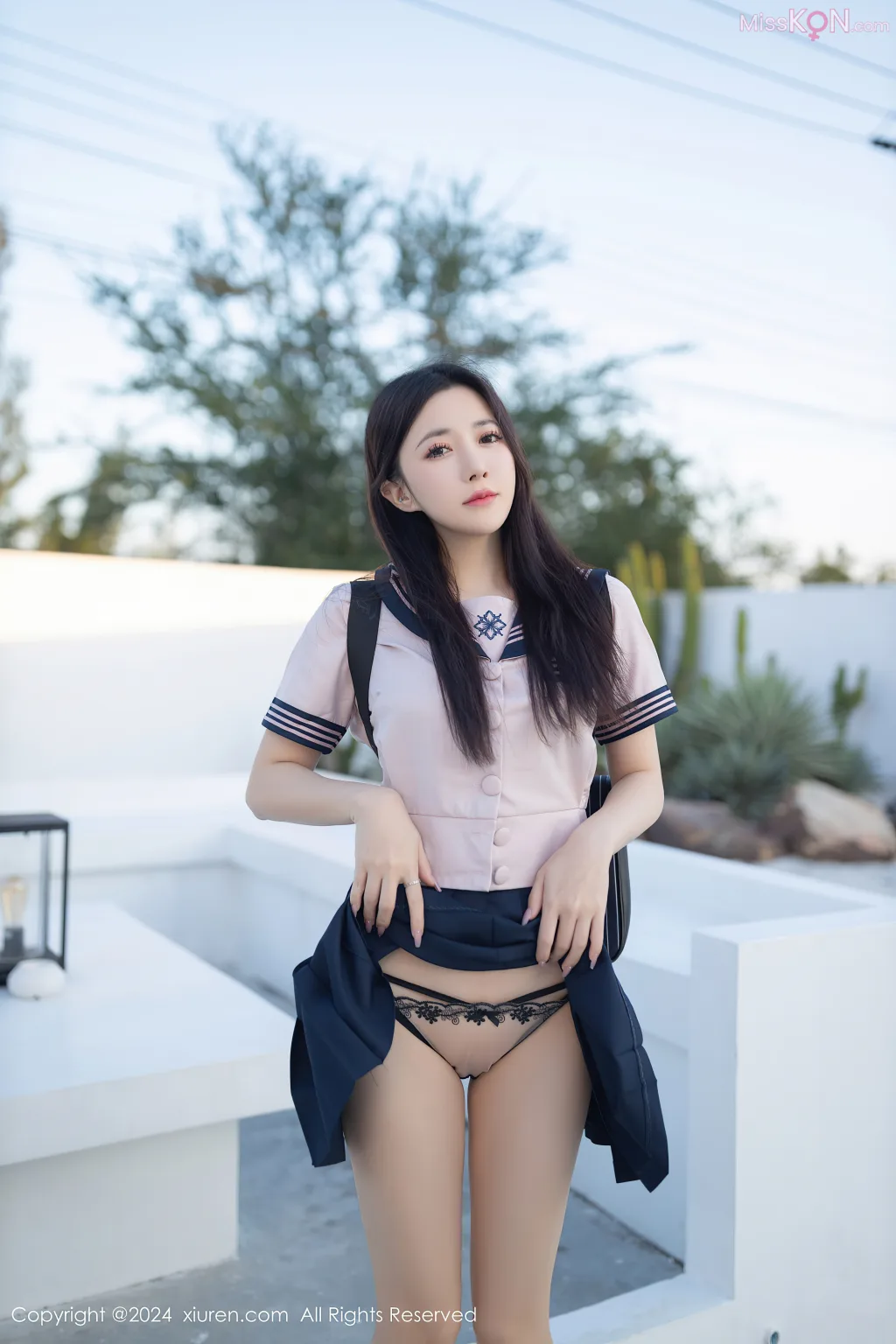 XIUREN No.8236 – 8245 (858 photos)