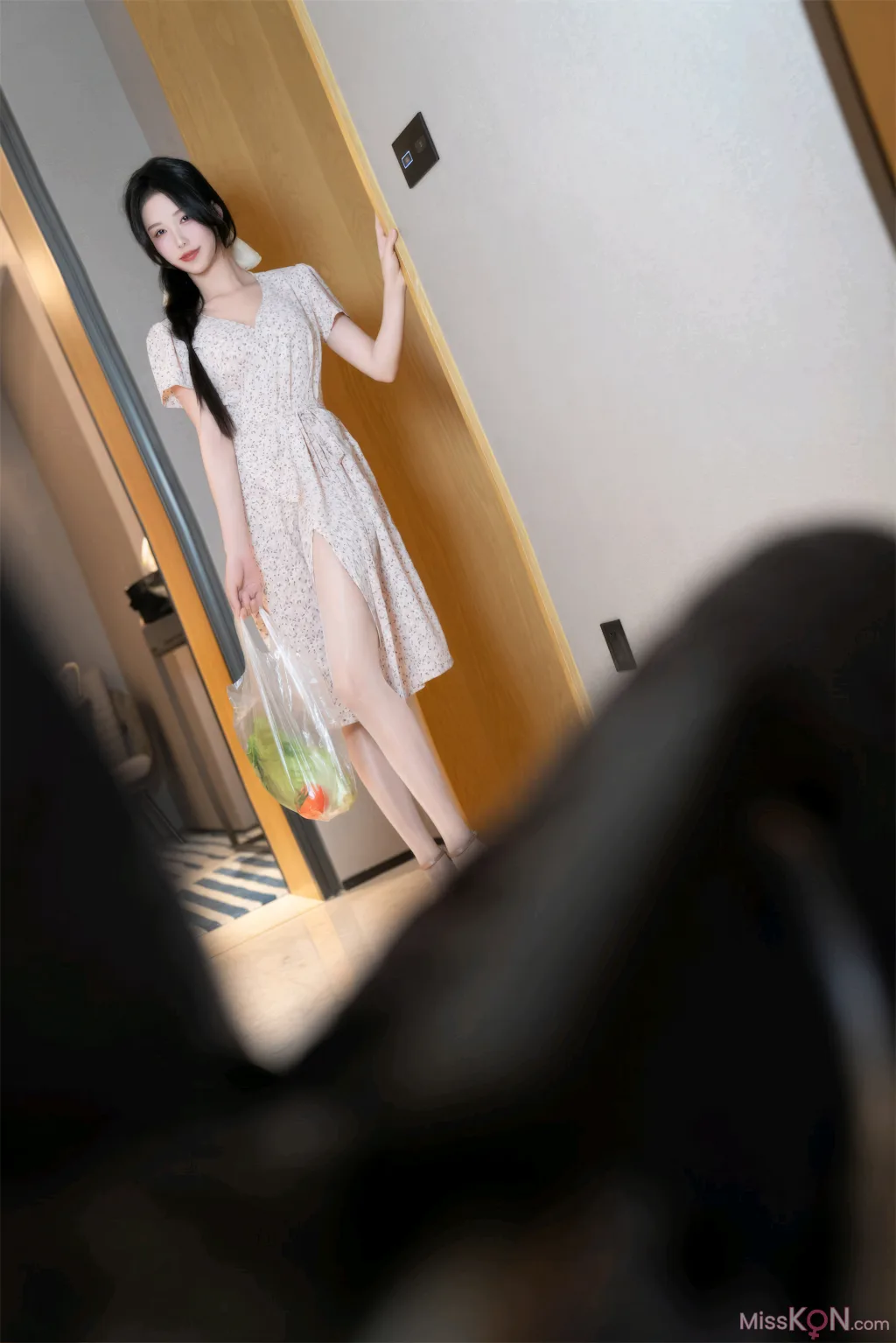 Coser@抖娘-利世: 保姆与老头 (140 photos )