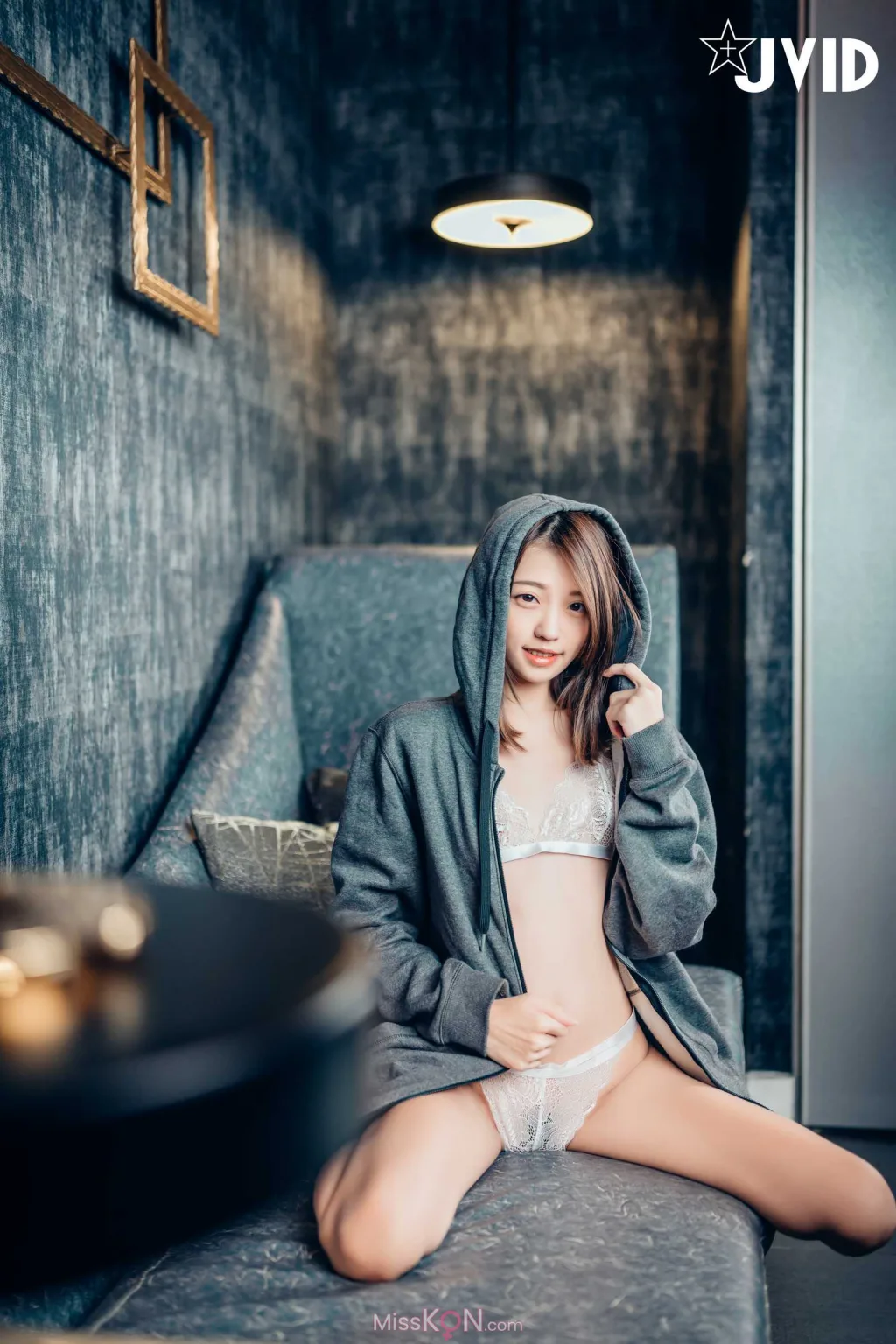 [JVID] 妍妍 Angel: 強制拘束M屬性妹子妍妍女神 (200 photos)