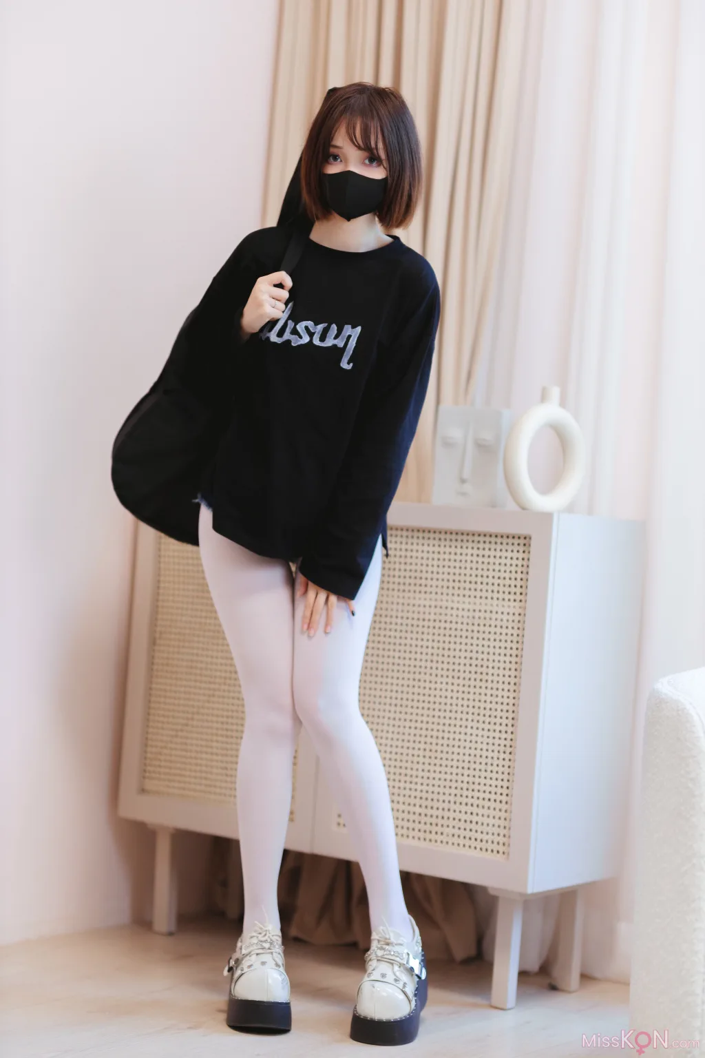 Coser@洛桑w伊梓: 升玖老师 (38 photos)