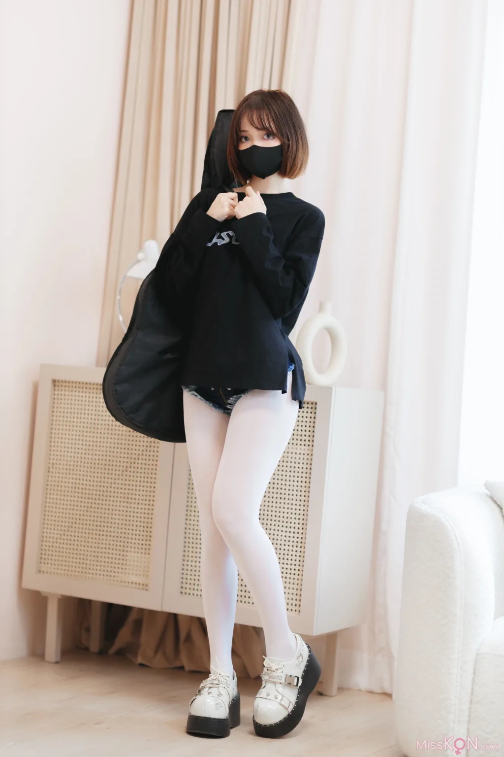 Coser@洛桑w伊梓: 升玖老师 (38 photos)
