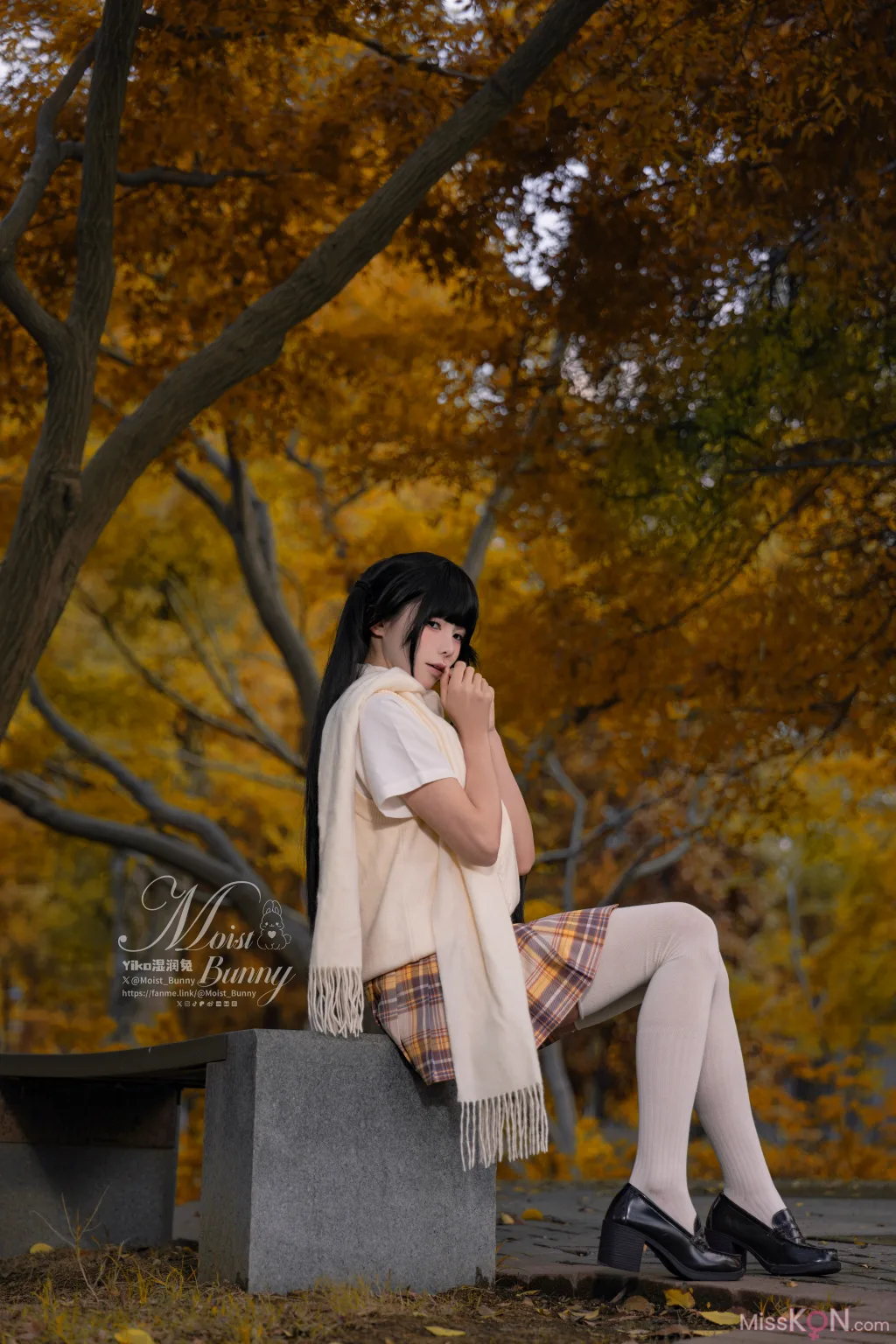 Coser@黏黏团子兔: 冬の邂逅 小舞蹈 (42 photos)
