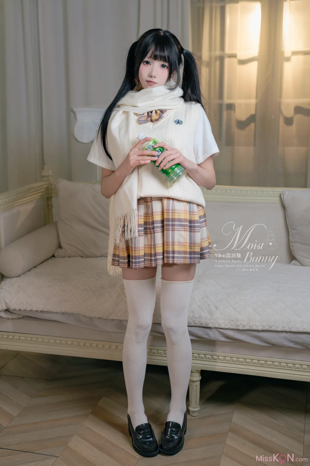 Coser@黏黏团子兔: 冬の邂逅 小舞蹈 (42 photos)