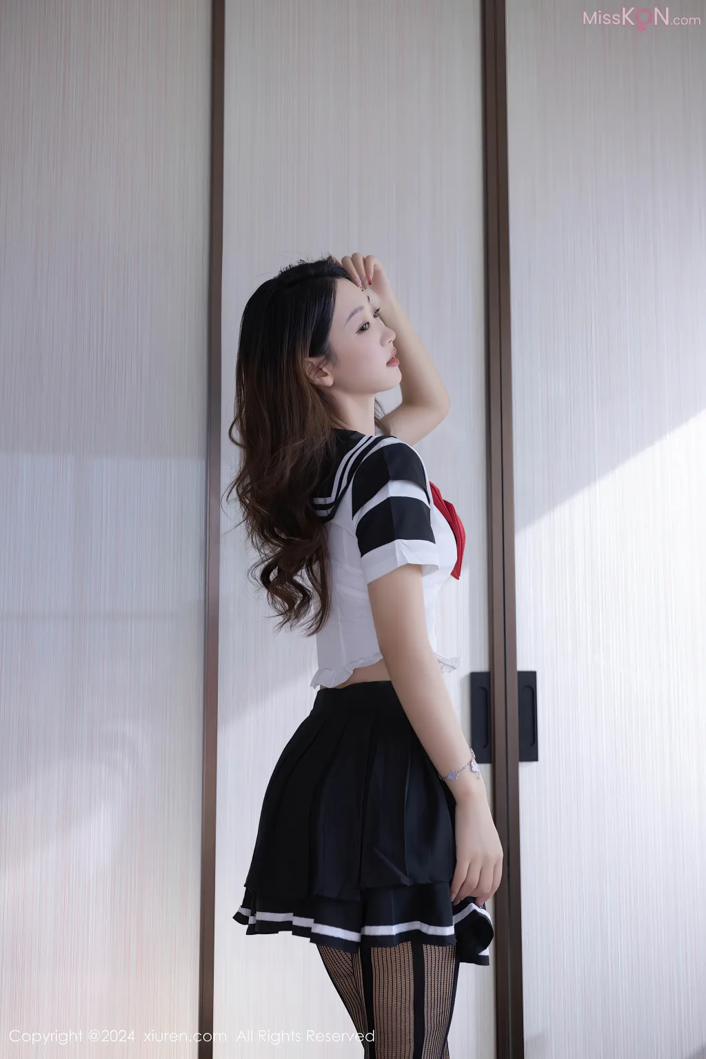 XIUREN No.8286 – 8295 (763 photos)