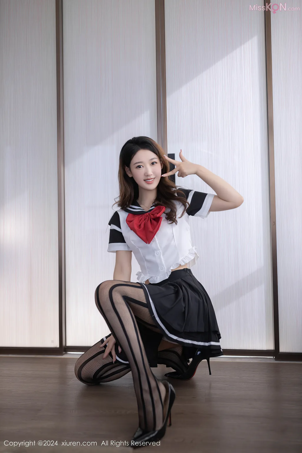 XIUREN No.8286 – 8295 (763 photos)