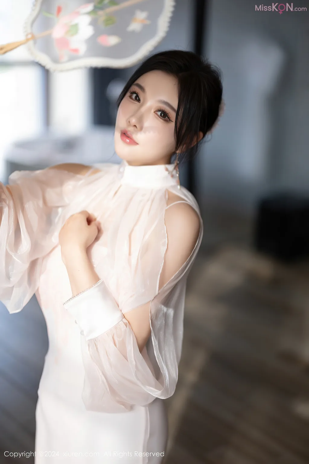 XIUREN No.8286 – 8295 (763 photos)