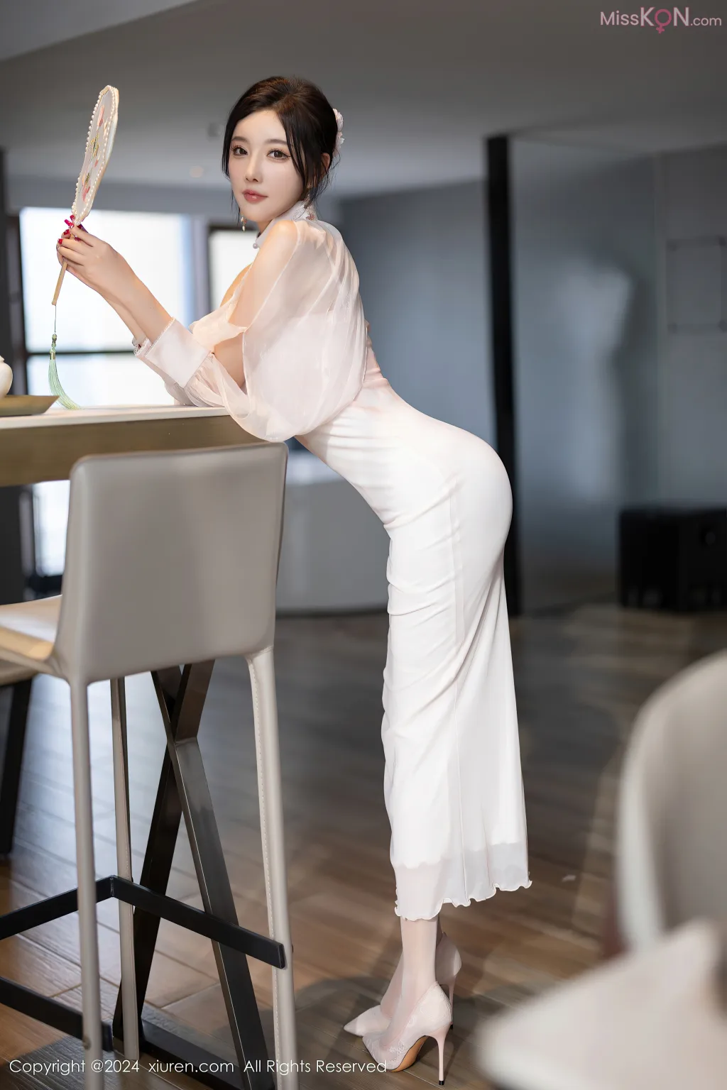 XIUREN No.8286 – 8295 (763 photos)