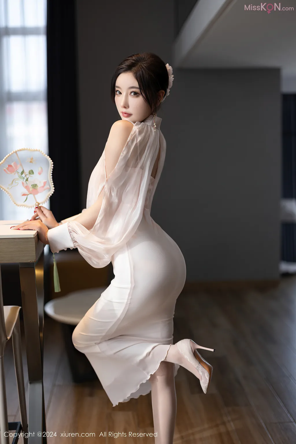 XIUREN No.8286 – 8295 (763 photos)