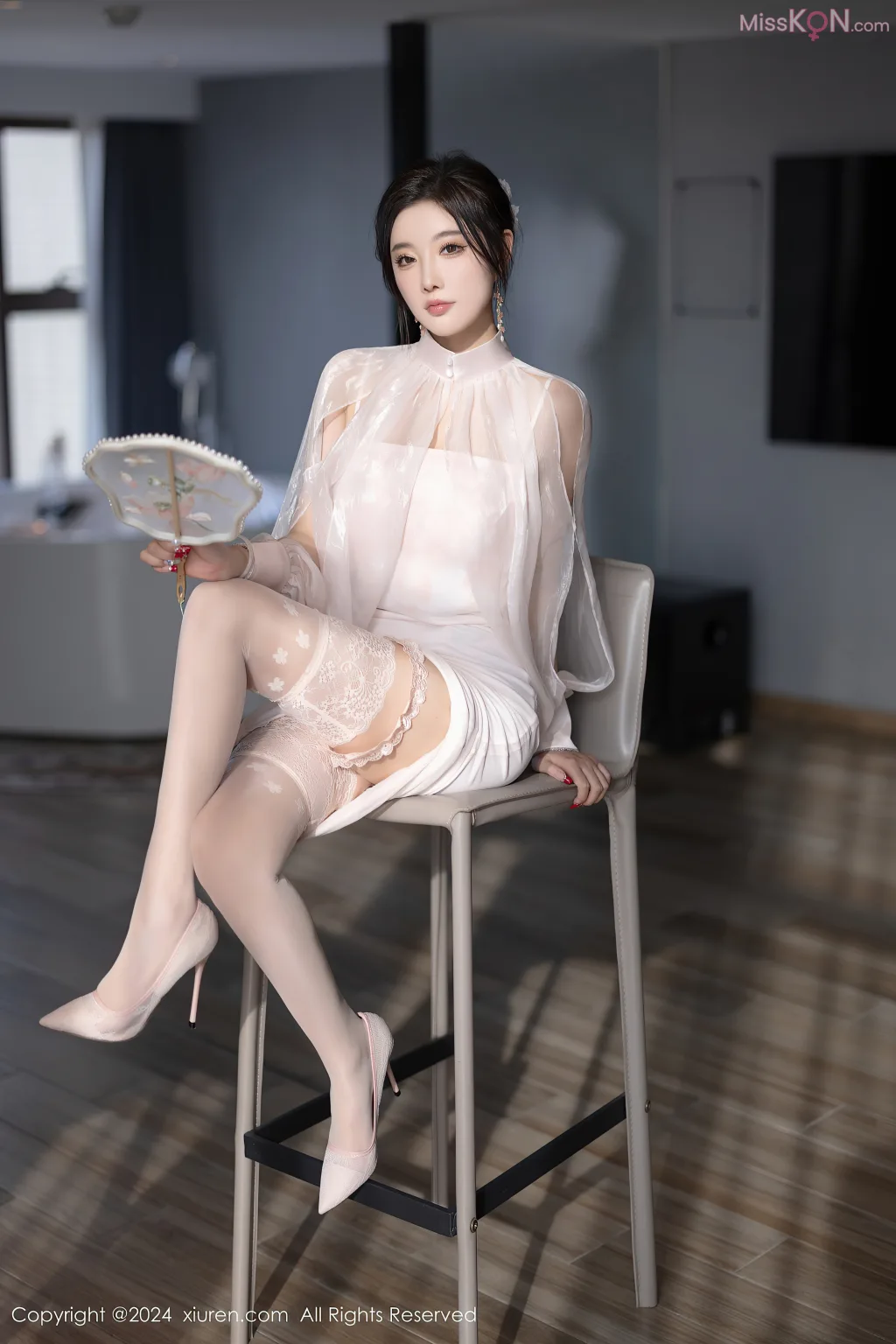 XIUREN No.8286 – 8295 (763 photos)