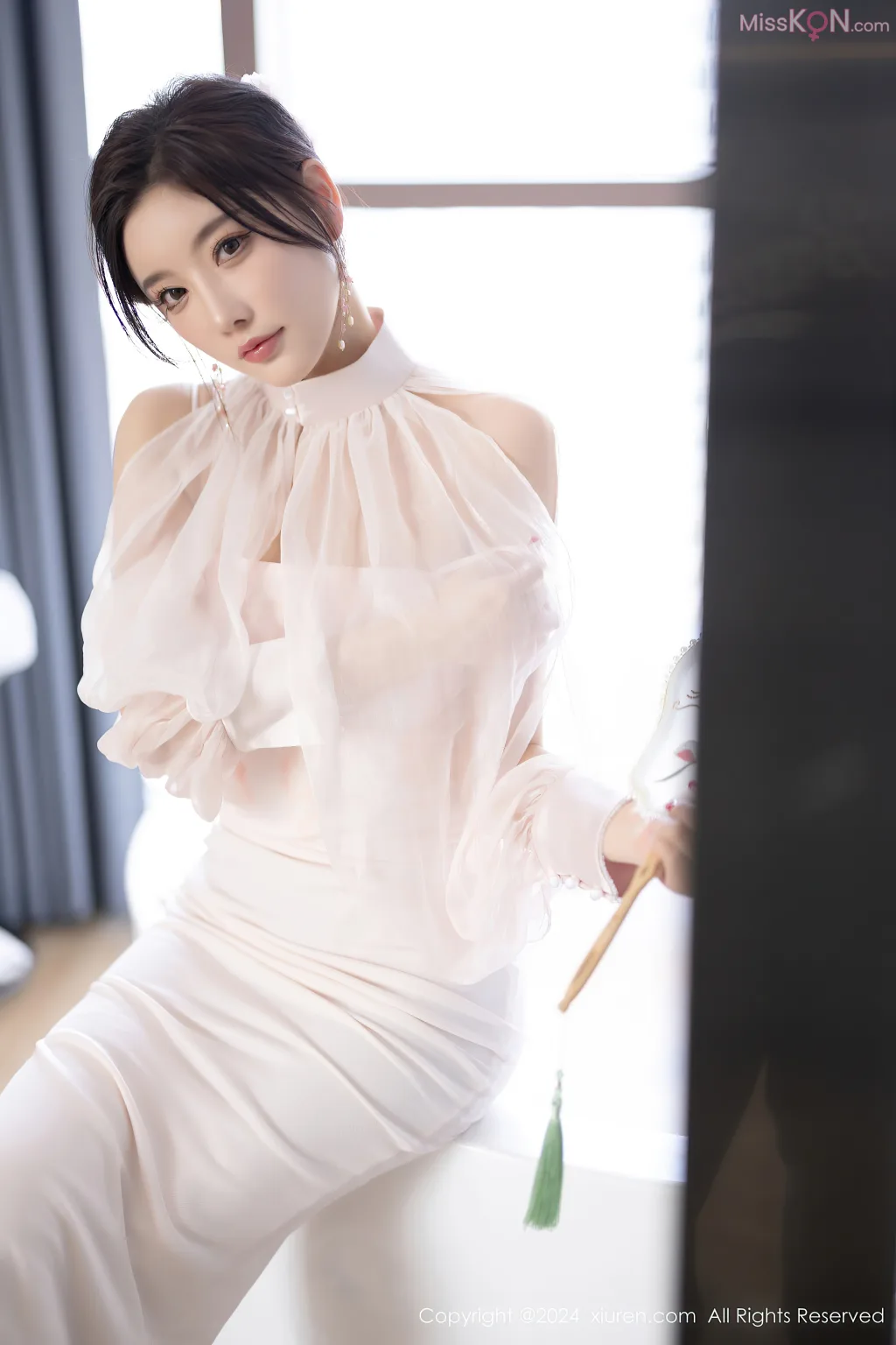 XIUREN No.8286 – 8295 (763 photos)