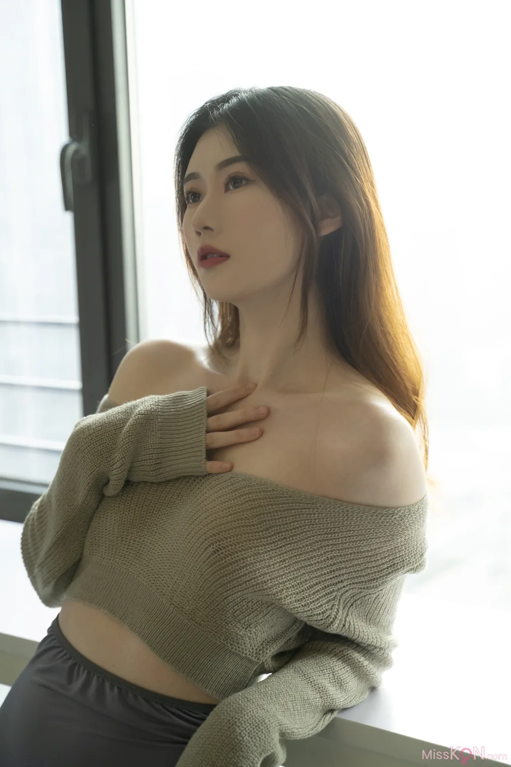 熙涵: 妹妹毛衣 (64 photos)