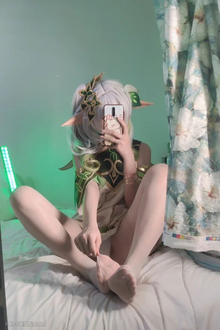 Coser@洛桑w伊梓: 小草神 (29 photos + 3 videos)