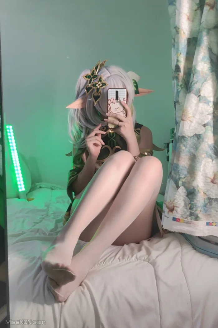 Coser@洛桑w伊梓: 小草神 (29 photos + 3 videos)
