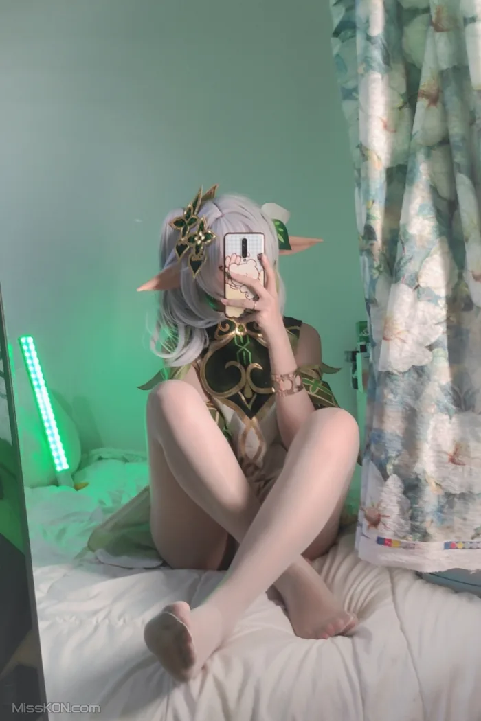 Coser@洛桑w伊梓: 小草神 (29 photos + 3 videos)