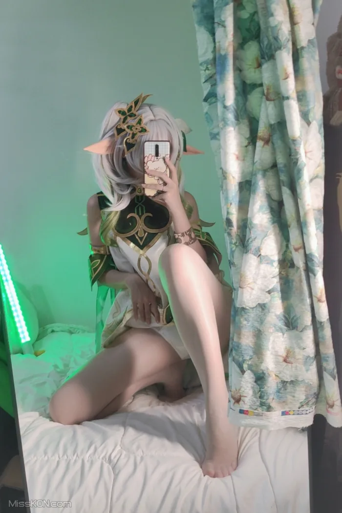 Coser@洛桑w伊梓: 小草神 (29 photos + 3 videos)