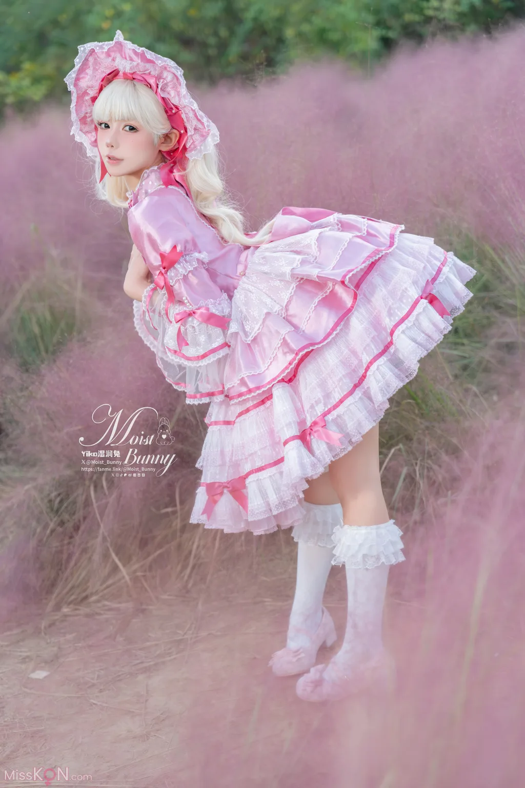 Coser@黏黏团子兔: 丝绒粉黛 (86 photos )