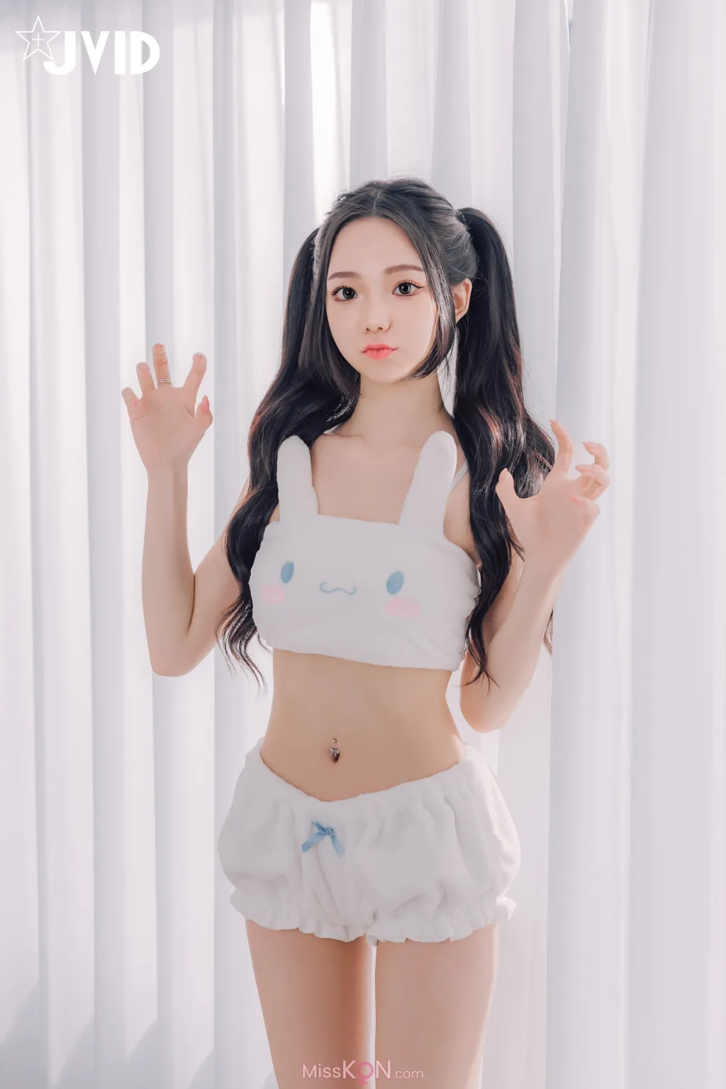 [JVID] 胎尼 &amp; 啾啾: 啾啾親自開箱豪華AI情慾娃娃Tiny🥵真人比例完美粉嫩E奶💦激情互動舌吻揉奶樣樣來🔞 (163 photos )